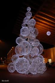 Christmas Light Collection Centro Commerciale Fiordaliso Rozzano Decorating With Christmas Lights Outside Christmas Decorations Diy Christmas Lights