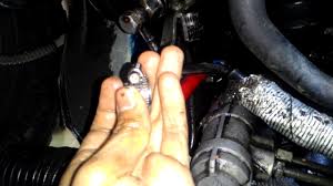 Rekondisi bush arm set karet kaki mobil nissan serena hws akibat minyak power steering bocor. Selang Power Steering Bocor Youtube