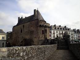 Chateau De Hennebont Chateau Fort Chateau Bretagne