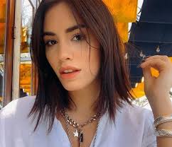 Angelical y topadora, a la vez, con cada una de sus elecciones demuestra que es una chica con mucha actitud. El Cambio De Look Inesperado Y Radical De Lali Esposito Para Ti