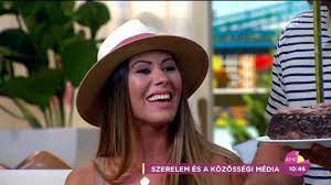 Durván megalázta berki krisztián az ázsia expressz versenyzőit. Megyeri Csilla Feltekeny Volt Cseke Katinkara Az Azsia Expressz Forgatasan Tv2 Hu Fem3cafe Youtube