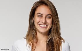 Laura Robichaux's Instagram, Twitter & Facebook