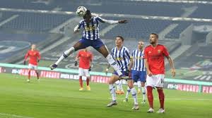 Fc Porto E Benfica Empatam No Primeiro Classico Do Ano E Permanecem A Quatro Pontos Do Sporting Futebol Correio Da Manha