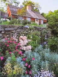 Le Jardin De Tasha Tudor Petit Jardin Anglais Jardins Champetres Idees De Jardin Fleur