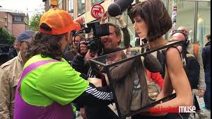 MIRROR BOX (Düsseldorf, London, Amsterdam 2016) - Vidéo Dailymotion