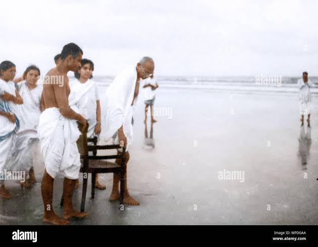Mahatma Gandhi getting up from chair on Juhu Beach, Bombay, Mumbai, Maharashtra, India, Asia, May 1944 Stock Photo - Alamy