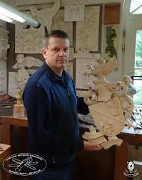 Patrick Damiaens Woodcarver From Belgium Interview Patrick Damiaens Coat Of Arms Hand Carved Furniture Ornamental Wood