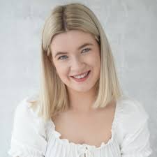 Elaine Mc Adam (@elainemcadam_)