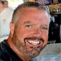 Lori Haug's Instagram, Twitter & Facebook