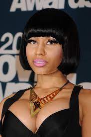 The Best Bob Haircuts Of The 2010s From Taylor Swift To Dua Lipa Nicki Minaj Hairstyles Bobs Haircuts Nicki Minaj