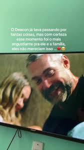 Deacon e os Desafios Angustiantes da Família