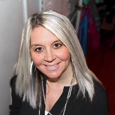 Wendi Ryan's Instagram, Twitter & Facebook