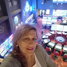 Bueno ya no me falta casi nada, máximo un mes y estoy viviendo en mi casita  . Y este es el avance hasta ahora con todos sus vidrios @vidriosdellorto  (se los recomindo