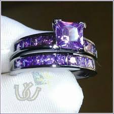 Black And Purple Wedding Ring Set Stunning Blk Gold Amethyst Weddg Rings Purple Wedding Rings Purple Jewelry Purple Rings