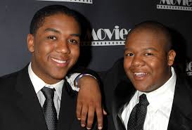 Follow me on tik tok @kylemassey. File Christopher And Kyle Massey 021109 R83 Jpg Wikipedia