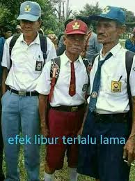 Tak hanya untuk diri sendiri, pantun lucu juga dapat kamu jadikan sarana untuk menghibur orang lain. 10 Gambar Kata Kata Lucu Ini Bikin Ketawa Ngakak Sendiri Hot Liputan6 Com