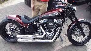 Harley Davidson Softail Breakout Dr Jekill Mr Hyde Sound Exhaust Flap See Also Playlist Youtube Softail Bobber Softail Harley Davidson