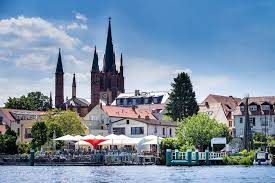 Werder (havel) ist eine stadt am wasser, eingebettet in den flusslauf und die seen der havel. Fischrestaurant Arielle Werder Havel