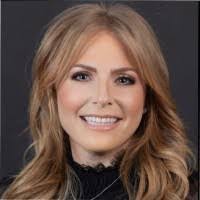 Tammy Buettner's Instagram, Twitter & Facebook