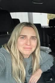 I need an active HI from my fans all over the world ❤️❤️to send me a friend  request