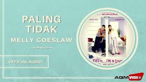 Provided to declips by believe sas kau yang pertama · rinto harahap ultimate collection: Lirik Lagu Dan Kunci Chord Gitar Paling Tidak Melly Goeslaw Ost Eiffel I M In Love Tribun Wow