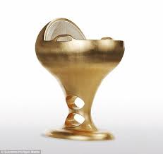 Bebeklerinizin bu dönemde en çok ihtiyacı olan şey uykudur. Besik Altin Besik Dunyanin En Pahali Besigi Dodo Besigi 1 Yasam