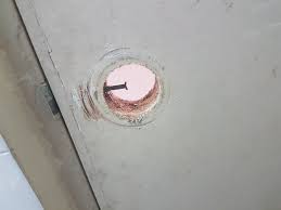 1 tempat makan murid, 1 tempat makan guru. Terperangkap Dalam Rumah Hanya Kerana Tombol Pintu Cikza Com