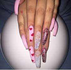 This design idea features nails that have decorated with hearts. Cute Valentines Day Acrylic Nails Nail Designs Valentines Pink Acrylic Nails Trendy Nails
