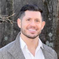 Walter Helm's Instagram, Twitter & Facebook