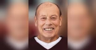 Robert Vedder's Instagram, Twitter & Facebook