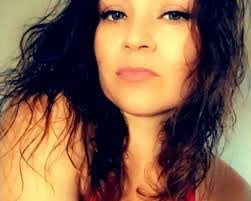 Ann Pease's Instagram, Twitter & Facebook