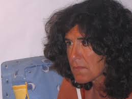 macedonianos en acción: en mesa de familia, María Isabel Pazos