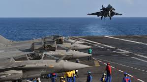 Le Porte Avions Charles De Gaulle Sur Le Point De Rejoindre L Operation Anti Ei L Express
