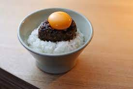 Popular charcoal-grilled hamburger restaurant opens in Gion [Minced meat  and rice Kyoto] - Leaf KYOTO