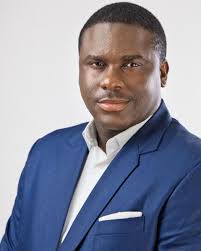 14 Lucille Way, Edgewater