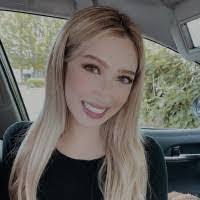 Hailey Guyette's Instagram, Twitter & Facebook