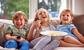 Eine verfassungsrechtliche prüfung der materiellen jugendschutzbestimmungen (europäische hochschulschriften recht) (german edition) (9783631537688): Damit Kinder Keine Horrorfilme Schauen Konnen Mussen Eltern Profile Absichern