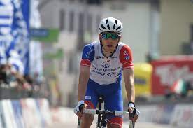 Последние твиты от valter attila (@valterattila). Duchesne S Hungarian Teammate Attila Valter Gets A Pink Jersey At The First Giro Summit Finish In 2021 Eminetra Canada