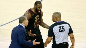 The average annual salary of a referee goes form $150,000 to $550,000 depending on their working experience. 2018 Nba Finals Behind The Crucial Calls Nba Refs Make On The Biggest Stage