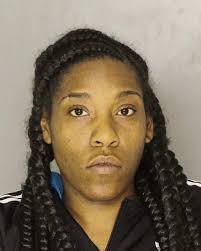 Marijuana smoke leads Pittsburgh police to heroin, guns and 3 arrests