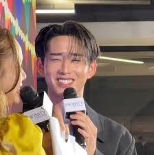 Same Same na Zunaisha Malik