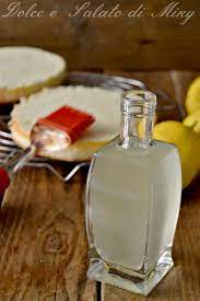 Tutto il profumo della costira amalfitana nella mia bagna al limoncello. Bagna Al Limone Per Torte Ideale Per Bagnare Dolci Da Farcire