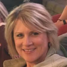 Laura Heider's Instagram, Twitter & Facebook