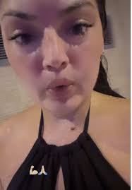 Keeley Brown's Instagram, Twitter & Facebook