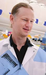 2311_Fall 2014 Alzheimer Newsletter_L6.indd