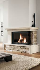 Pian piano, col passare del tempo, il camino, da fonte di calore è diventato fonte di piacere, simbolo di eleganza. Rivestimento Moderno New Castle Con Trave Palazzetti Arredamento Salotto Con Camino Idee Camino Arredamento Sala Con Camino