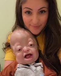 Natasha Kent's Instagram, Twitter & Facebook