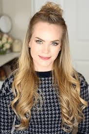 Tia Noel's Instagram, Twitter & Facebook