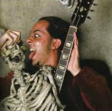 Why did Daron start singing like 50% of vocals : r/systemofadown