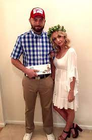 Forrest And Jenny Gump Clever Halloween Costumes Cute Couple Halloween Costumes Funny Couple Halloween Costumes